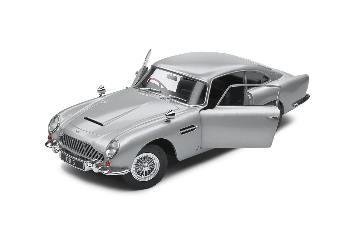 Solido 1:18 Aston Martin DB5 Silver Birch 1964 (S1807101)