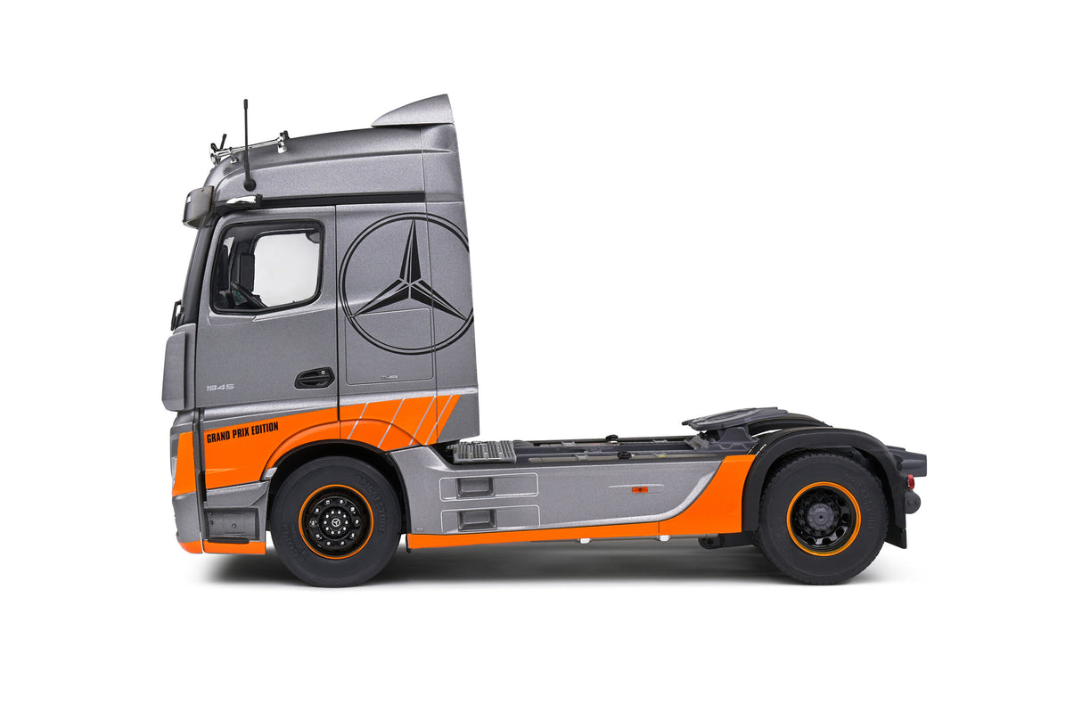 Solido 1:24 Mercedes-Benz Actros L Grand Prix Edition Silver 2019 + Remorque Frigo White 2023 (KIT-S2400202-S2400503)