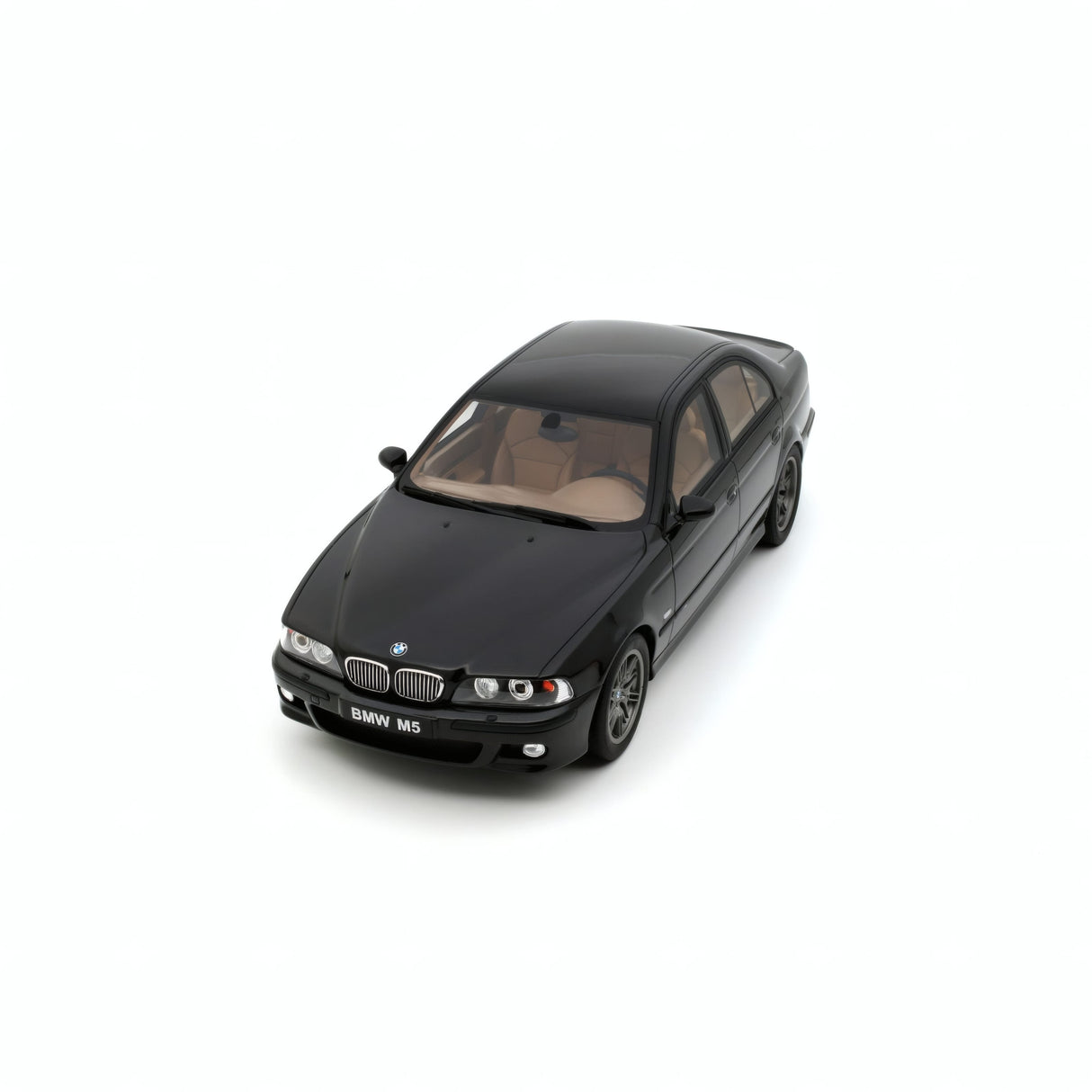 OTTOmobile 1:18 BMW E39 M5 Black Saphire Metallic 475 2000 (OT1338)