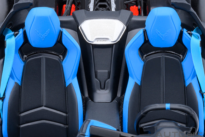 AUTOart 1:18 Chevrolet Corvette C8 Stingray Z51, Rapid Blue (71281)