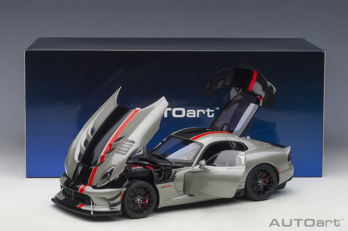 AUTOart 1:18 Dodge Viper GTS-R Commemorative Edition ACR 2017, Bullet Silver Metallic w/Black Stripes (71733)