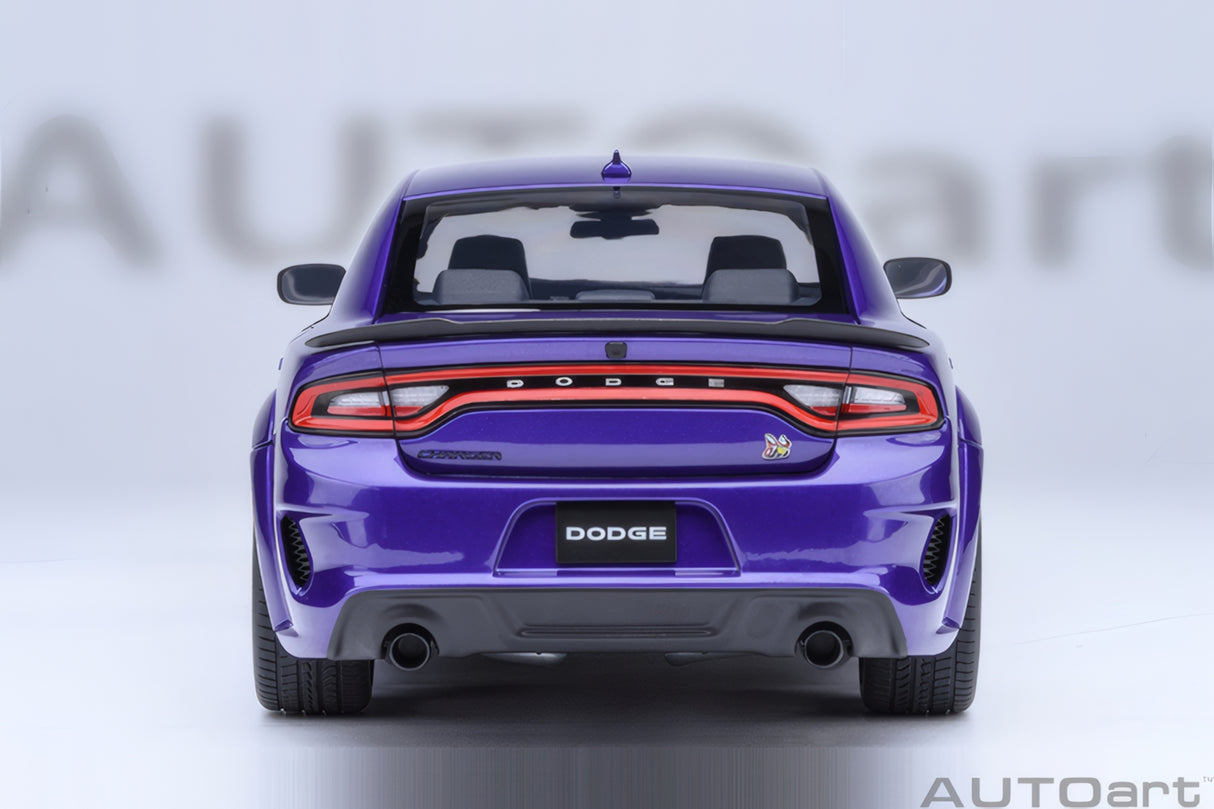 AUTOart 1:18 Dodge Charger Scat Pack Widebody, Plum Crazy (71757)