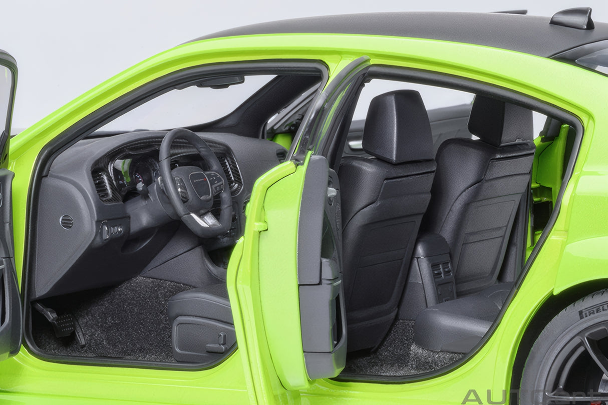 AUTOart 1:18 Dodge Charger Scat Pack Widebody, Sublime (71758)