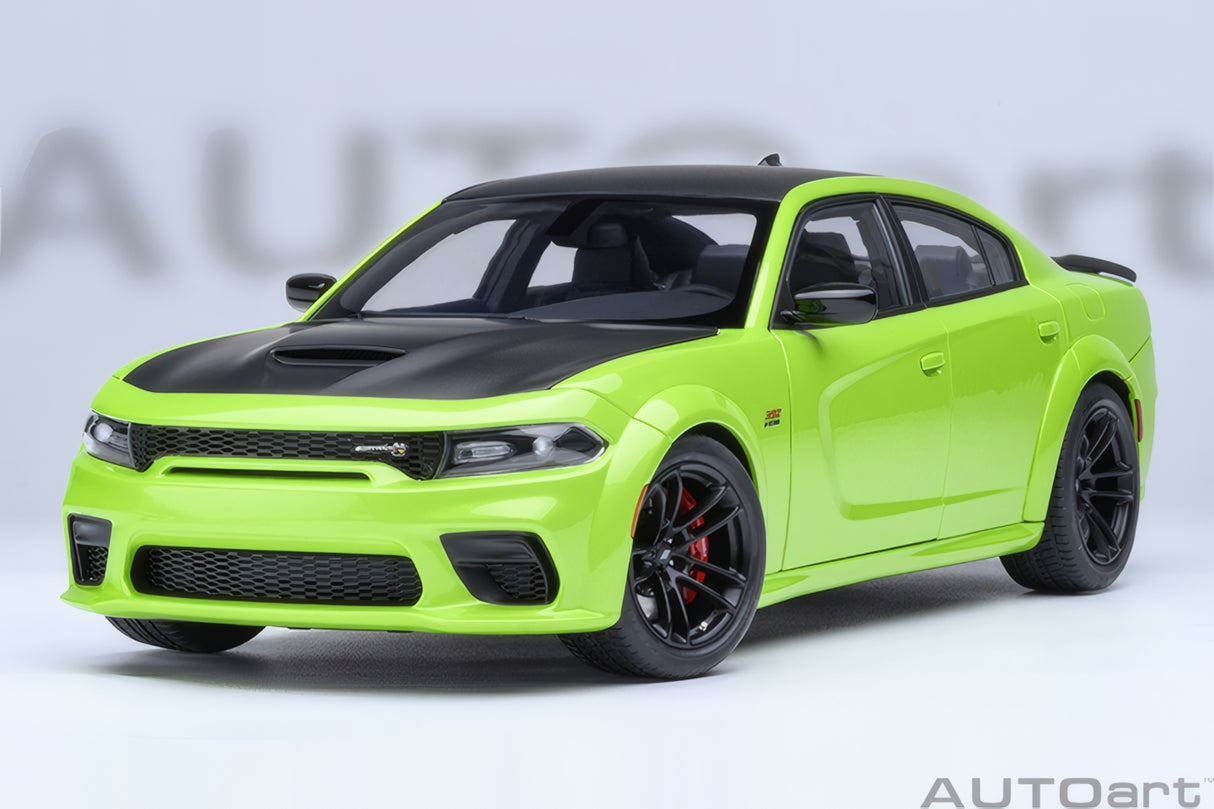 AUTOart 1:18 Dodge Charger Scat Pack Widebody, Sublime (71758)