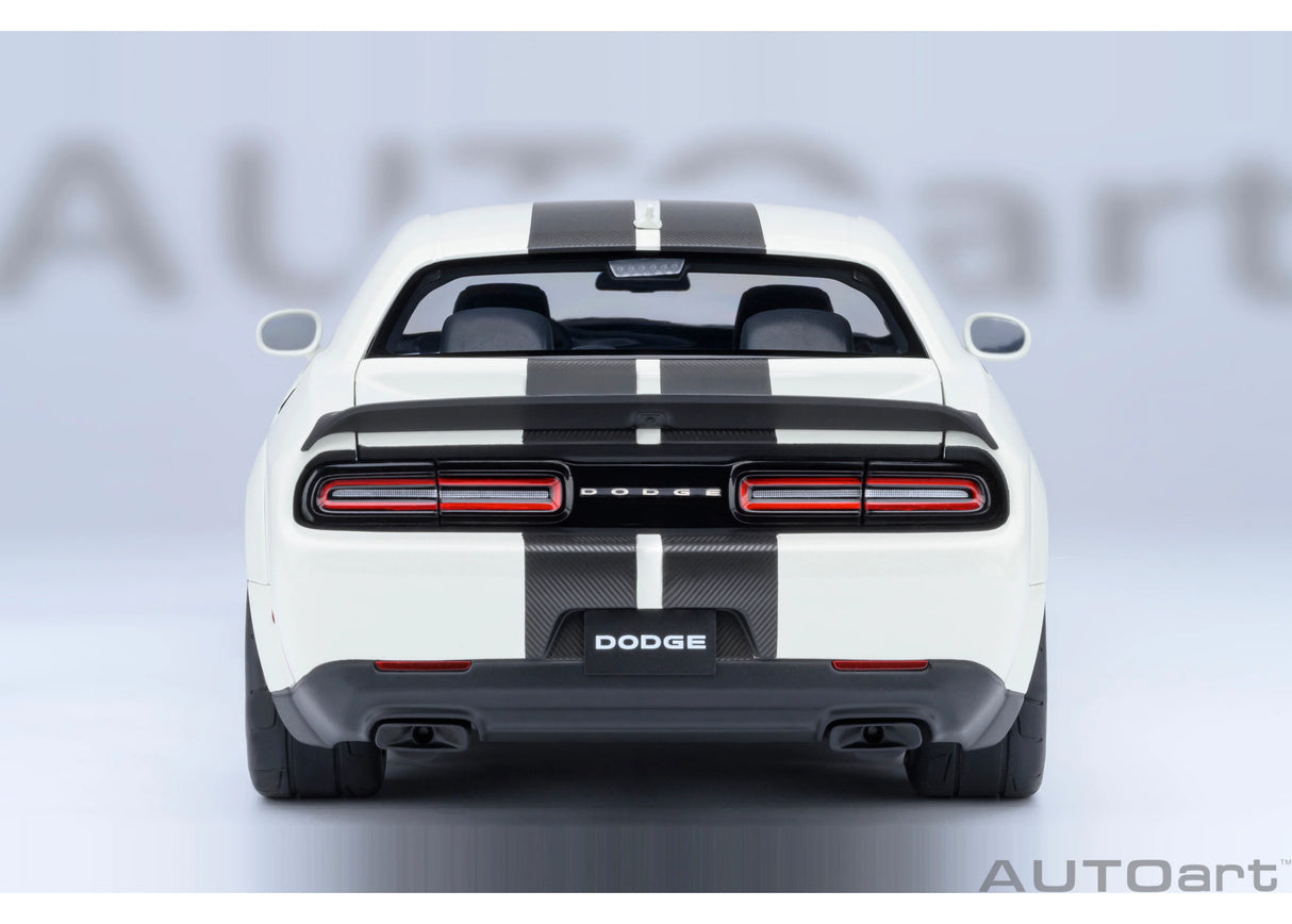 AUTOart 1:18 Dodge Challenger SRT Super Stock 2023, Knuckle White (71766)