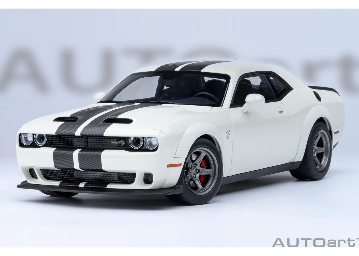 AUTOart 1:18 Dodge Challenger SRT Super Stock 2023, Knuckle White (71766)