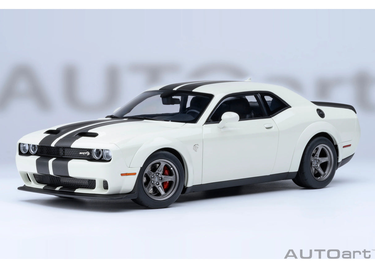 AUTOart 1:18 Dodge Challenger SRT Super Stock 2023, Knuckle White (71766)