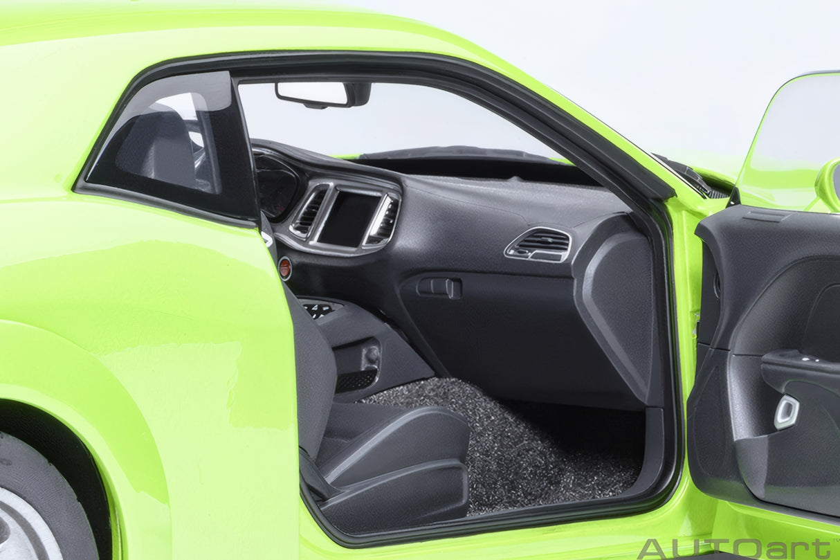AUTOart 1:18 Dodge Challenger SRT Super Stock 2023, Sublime/Green (71769)