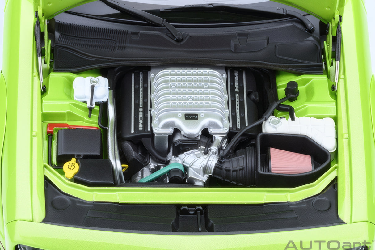 AUTOart 1:18 Dodge Challenger SRT Super Stock 2023, Sublime/Green (71769)