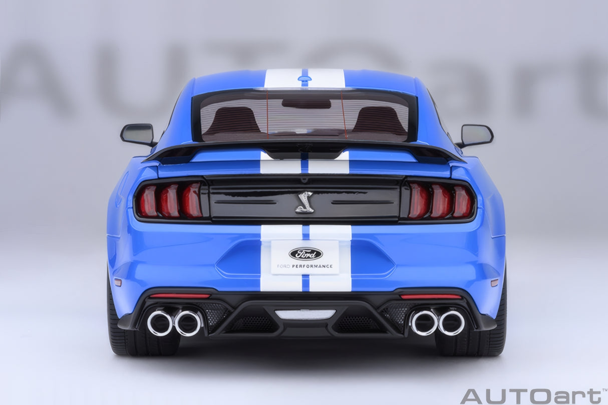 AUTOart 1:18 Ford Mustang Shelby GT500, Grabber Blue (73094)
