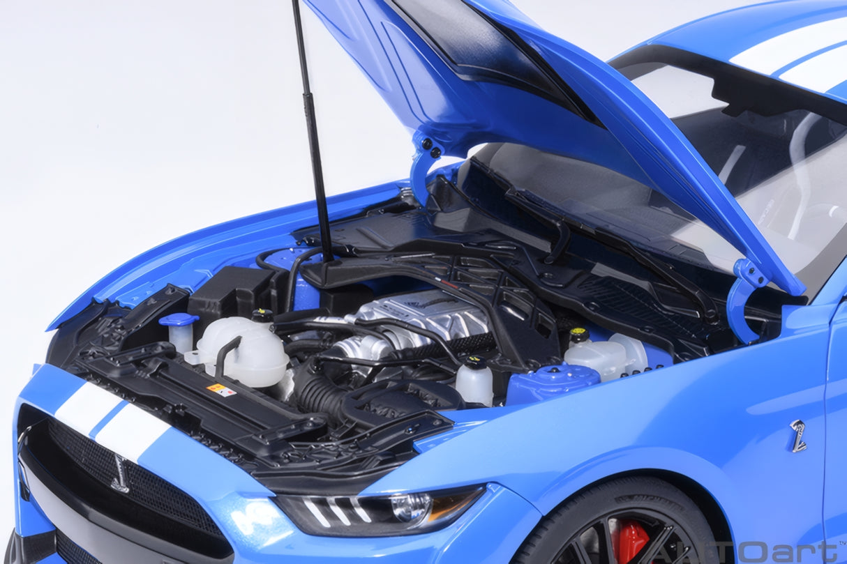 AUTOart 1:18 Ford Mustang Shelby GT500, Grabber Blue (73094)