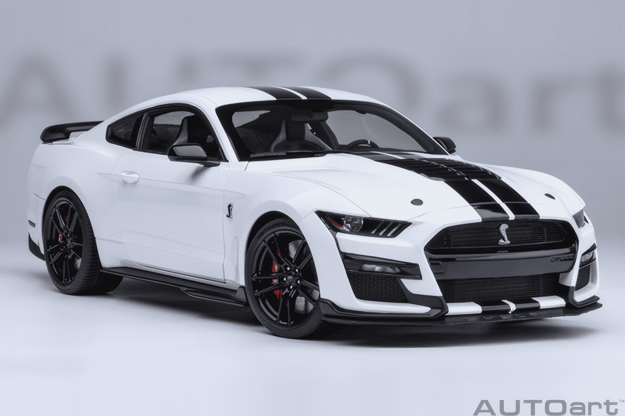 AUTOart 1:18 Ford Mustang Shelby GT500, Oxford White (73095)