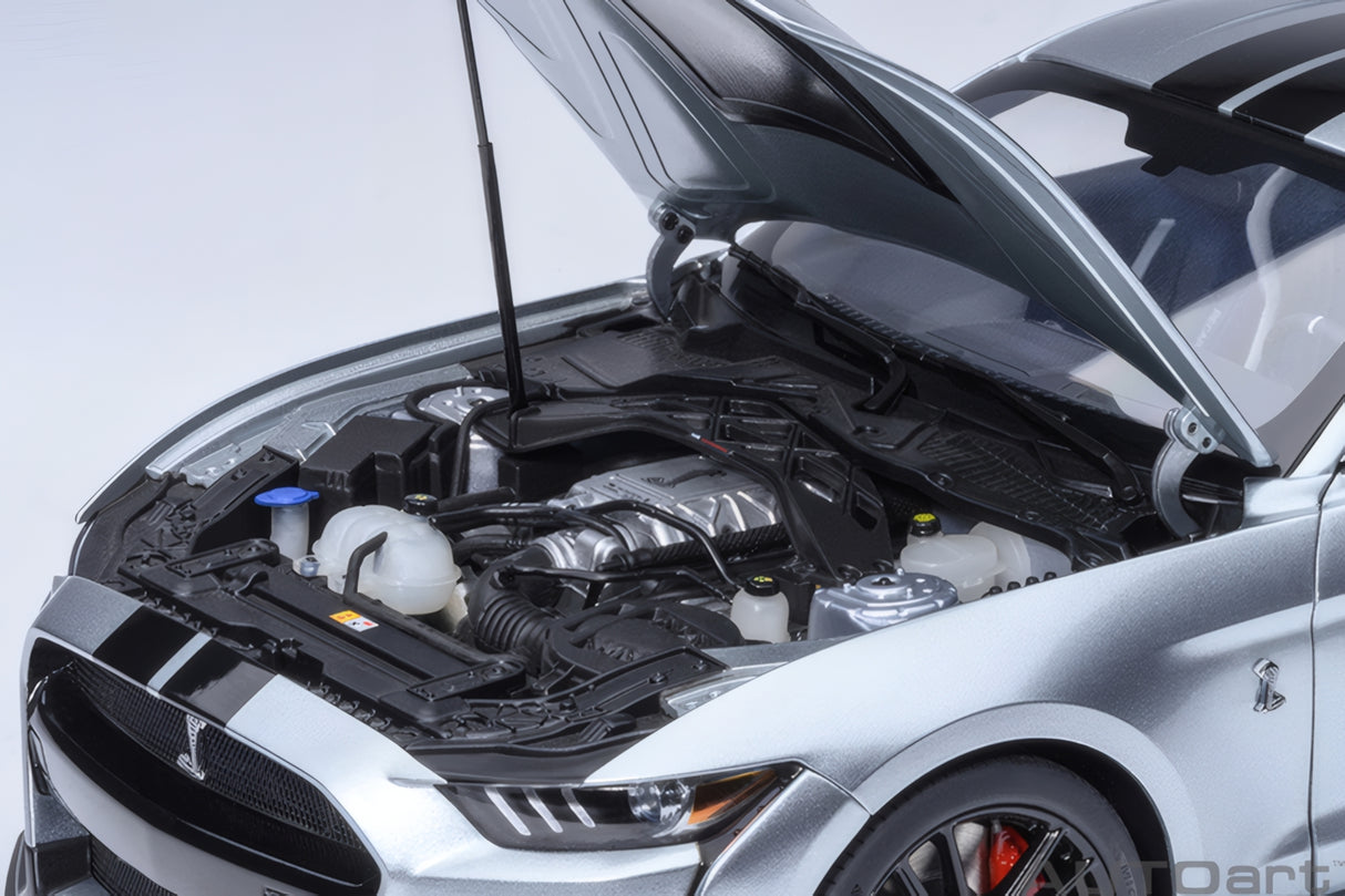 AUTOart 1:18 Ford Mustang Shelby GT500, Iconic Silver (73096)