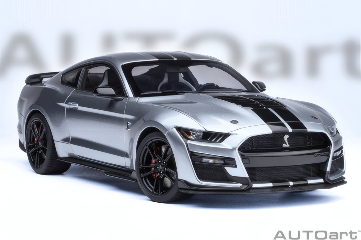 AUTOart 1:18 Ford Mustang Shelby GT500, Iconic Silver (73096)