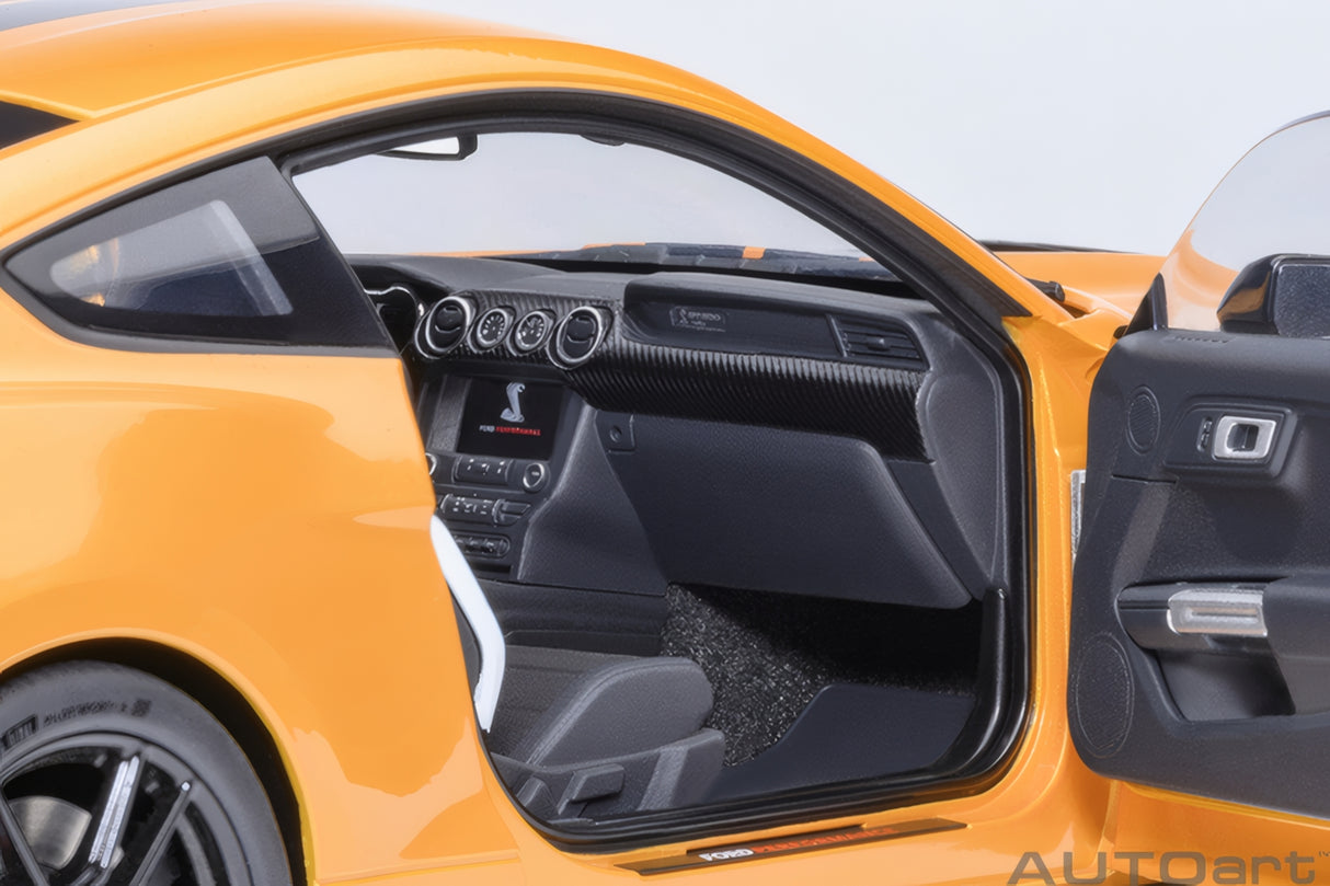 AUTOart 1:18 Ford Mustang Shelby GT500, Cyber Orange (73099)
