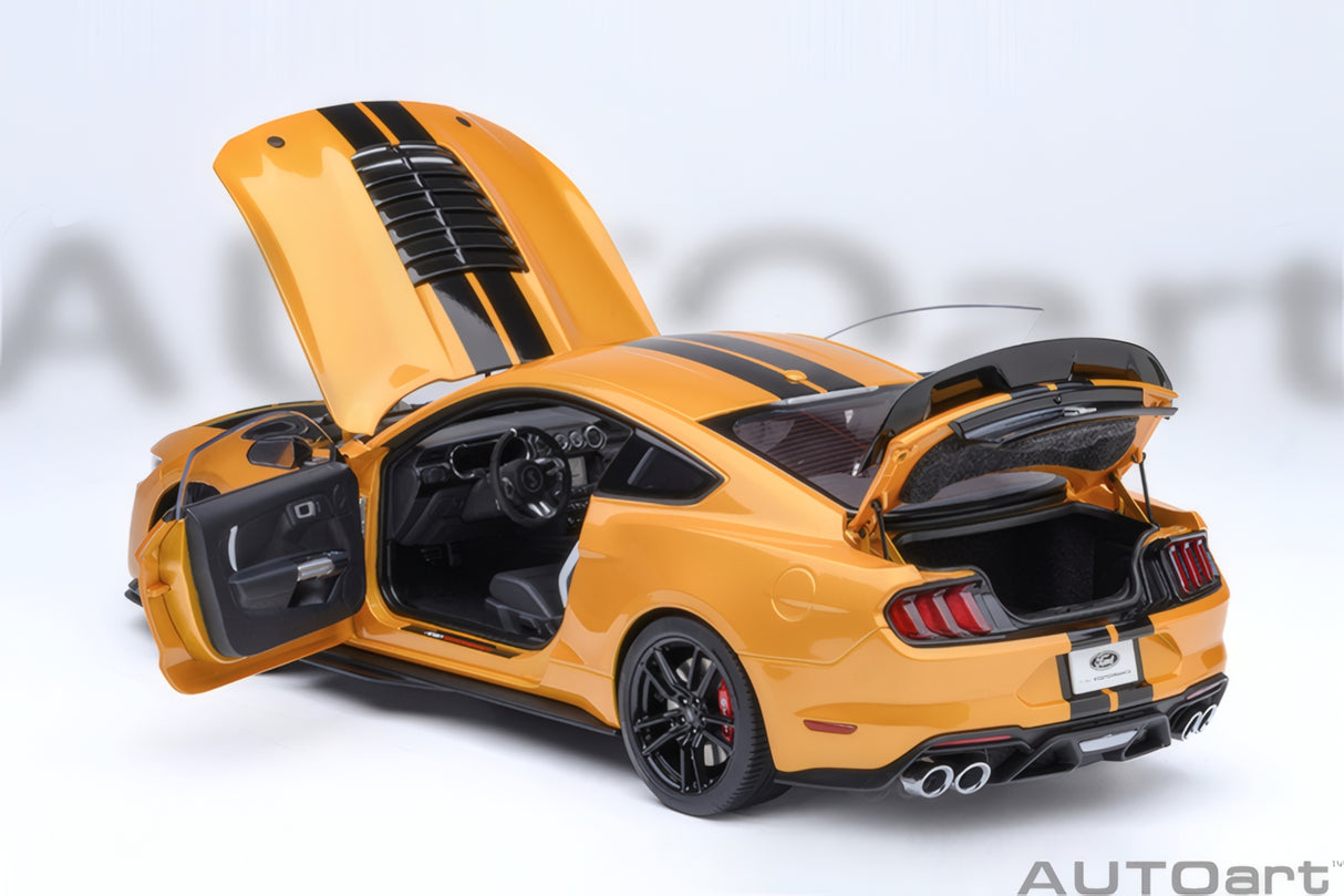AUTOart 1:18 Ford Mustang Shelby GT500, Cyber Orange (73099)
