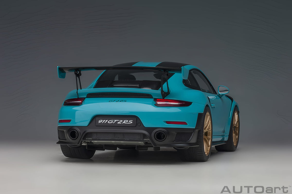 AUTOart 1:18 Porsche 911 (991.2) GT2 RS, Weissach Package, Miami Blue (78175)