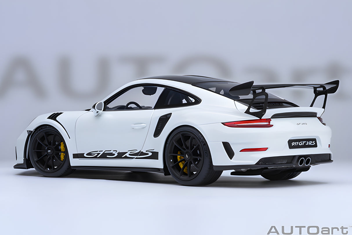 AUTOart 1:18 Porsche 911 (991.2) GT3 RS, Weissach Package, White (78176)