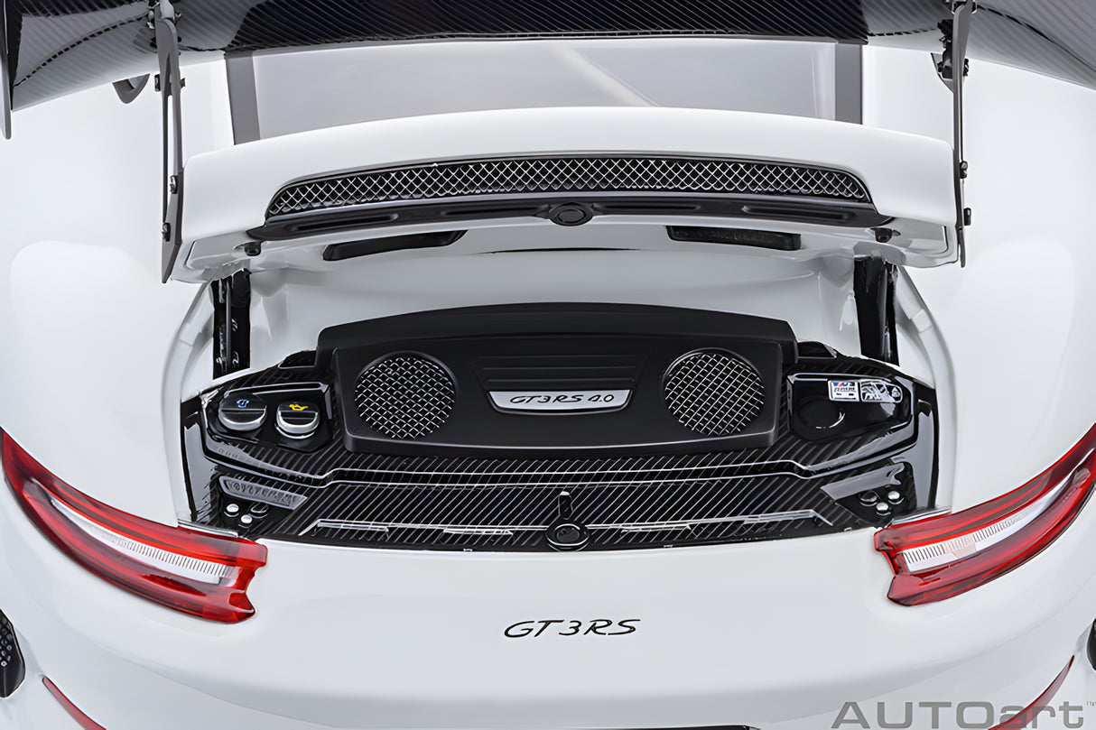 AUTOart 1:18 Porsche 911 (991.2) GT3 RS, Weissach Package, White (78176)