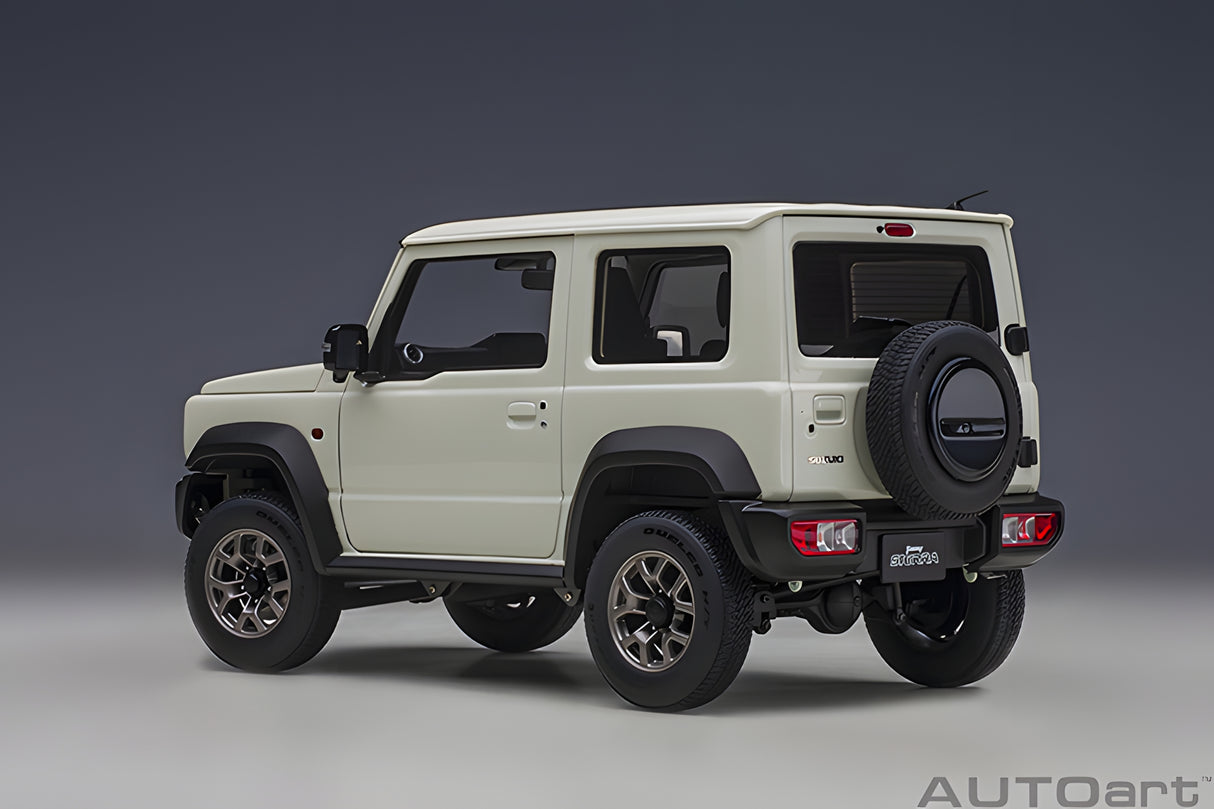 AUTOart 1:18 Suzuki Jimny (JB74), Pure White Metallic (78511)