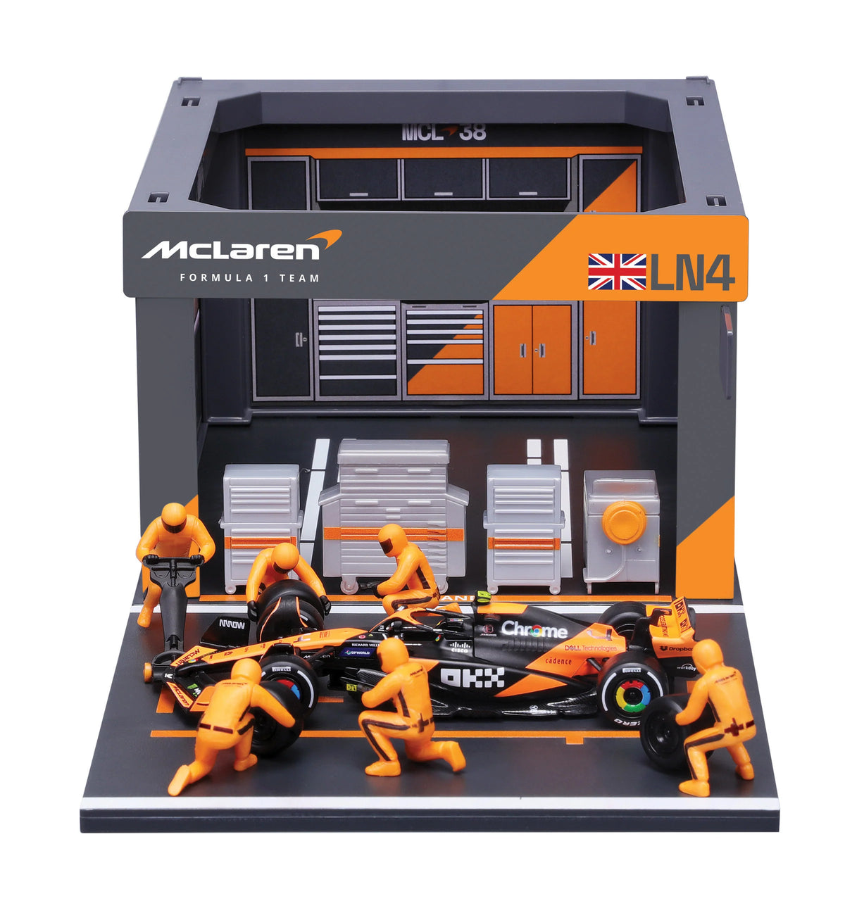 BBURAGO 1/43 McLAREN MCL39 #4 LANDO NORRIS – PIT STOP DIORAMA 2025 (18-38457-4)
