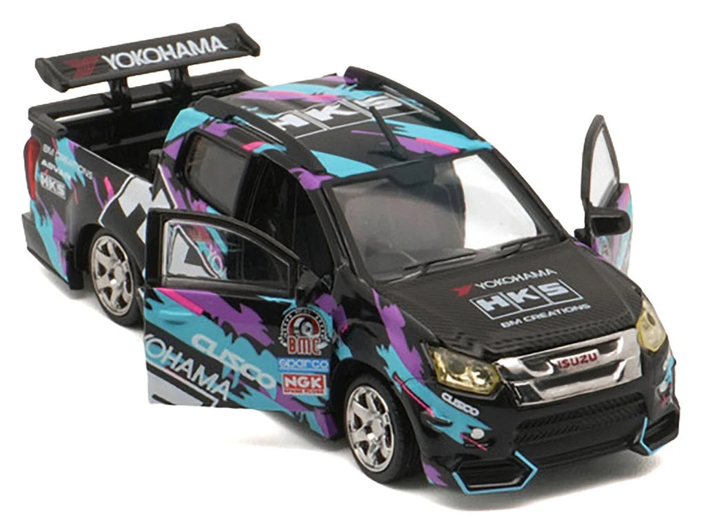 BM Creations 1/64 Isuzu D-Max 2018 -Low Rider HKS (RHD) - TDE 2025 (64B0463)