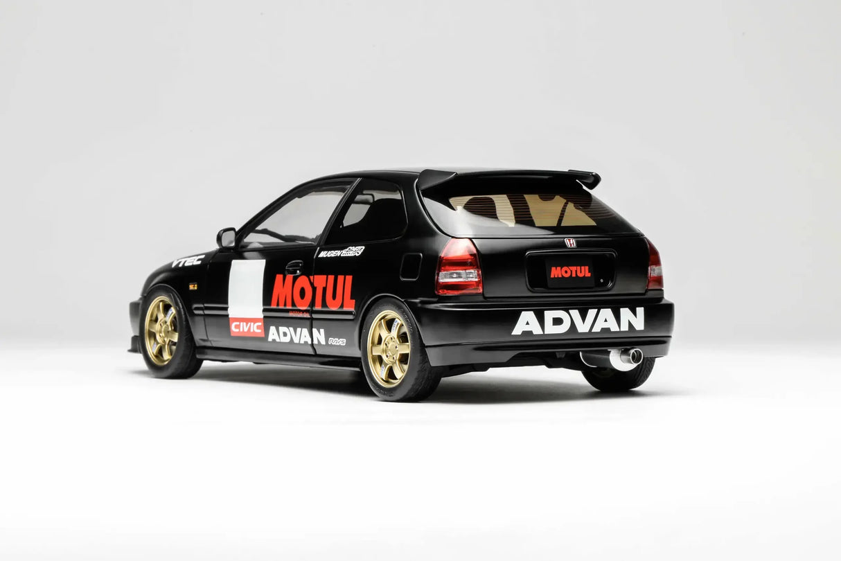 MOTORHELIX 1:18 Honda Civic TYPE R (EK9) No Good Racing Motul (M85010)