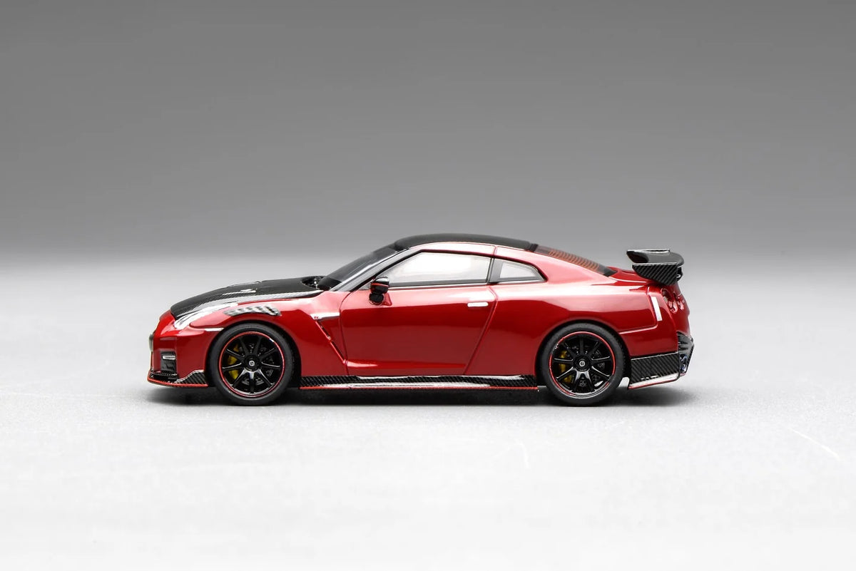 Motorhelix 1/64 Nissan GT-R NISMO (R35) Special Edition 2022 NISMO Vibrant Red (M63522)
