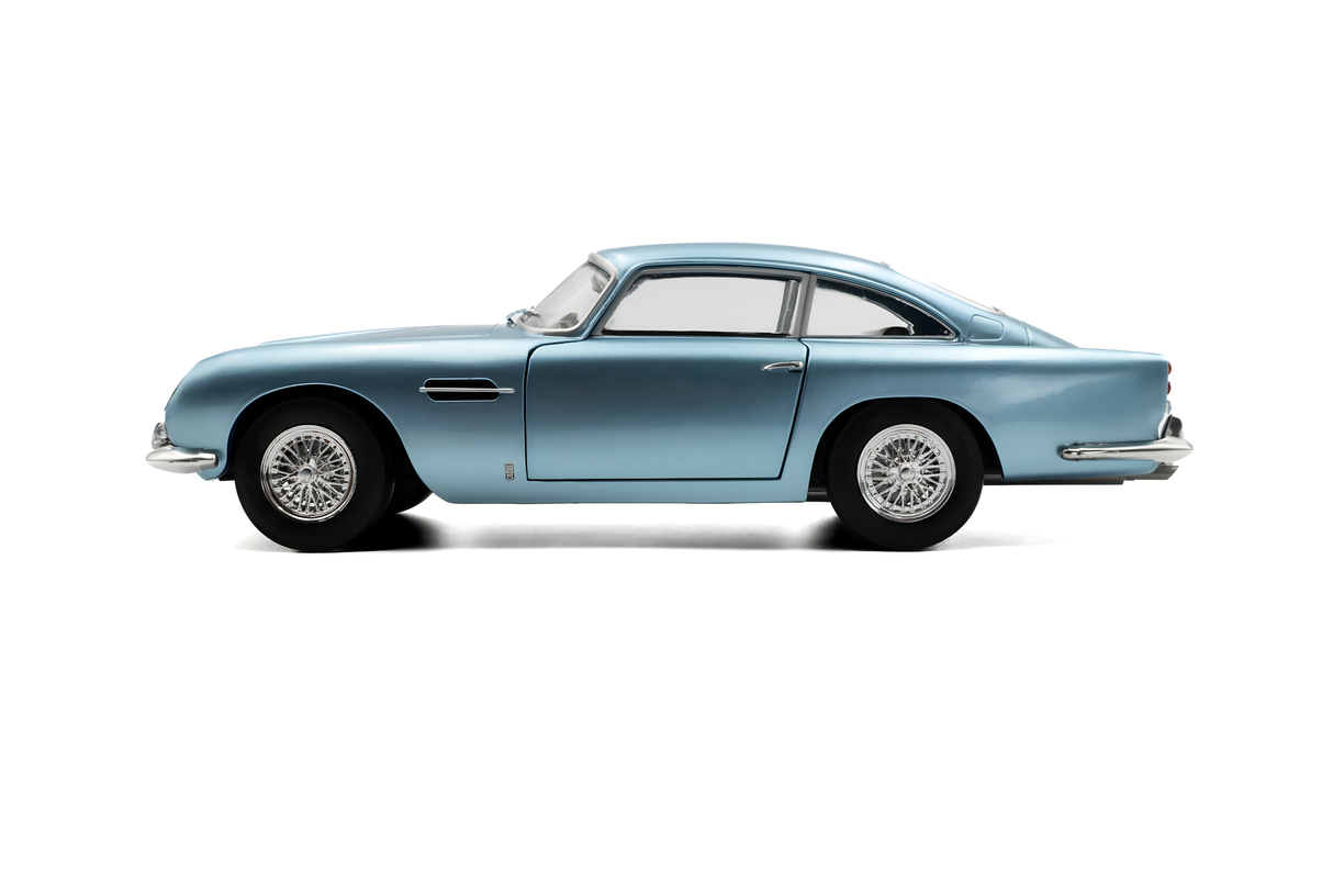 Solido 1:18 ASTON MARTIN DB5 LIGHT METALLIC BLUE 1964 (S1807104)