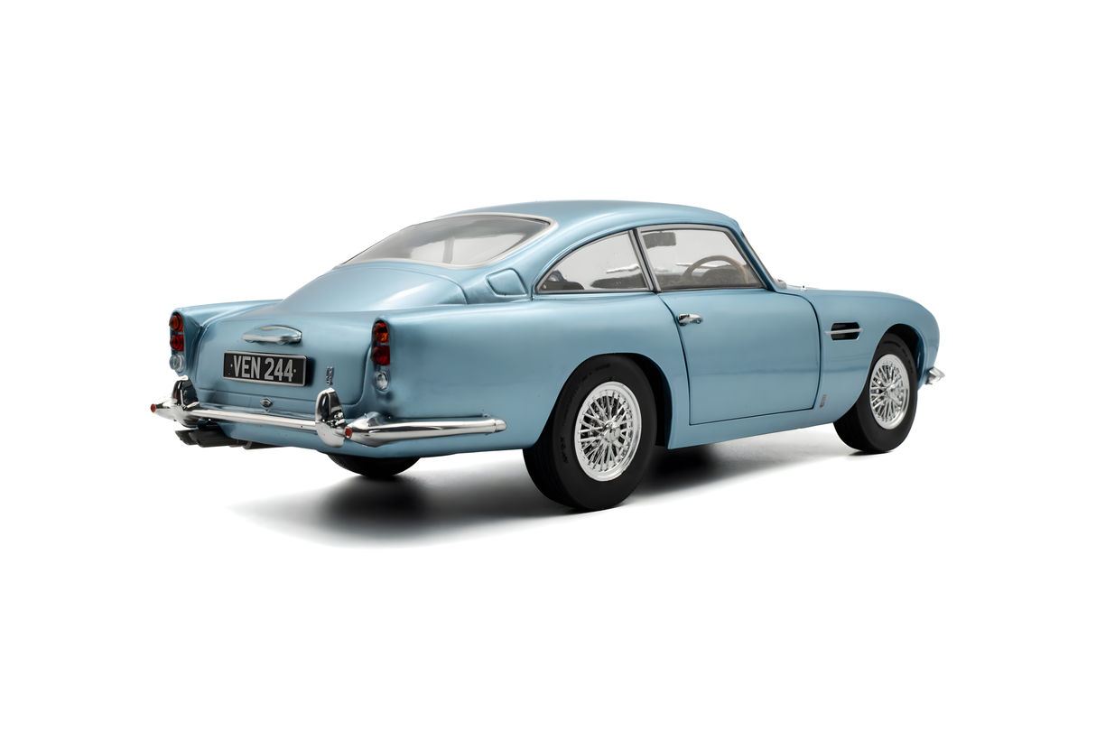 Solido 1:18 ASTON MARTIN DB5 LIGHT METALLIC BLUE 1964 (S1807104)
