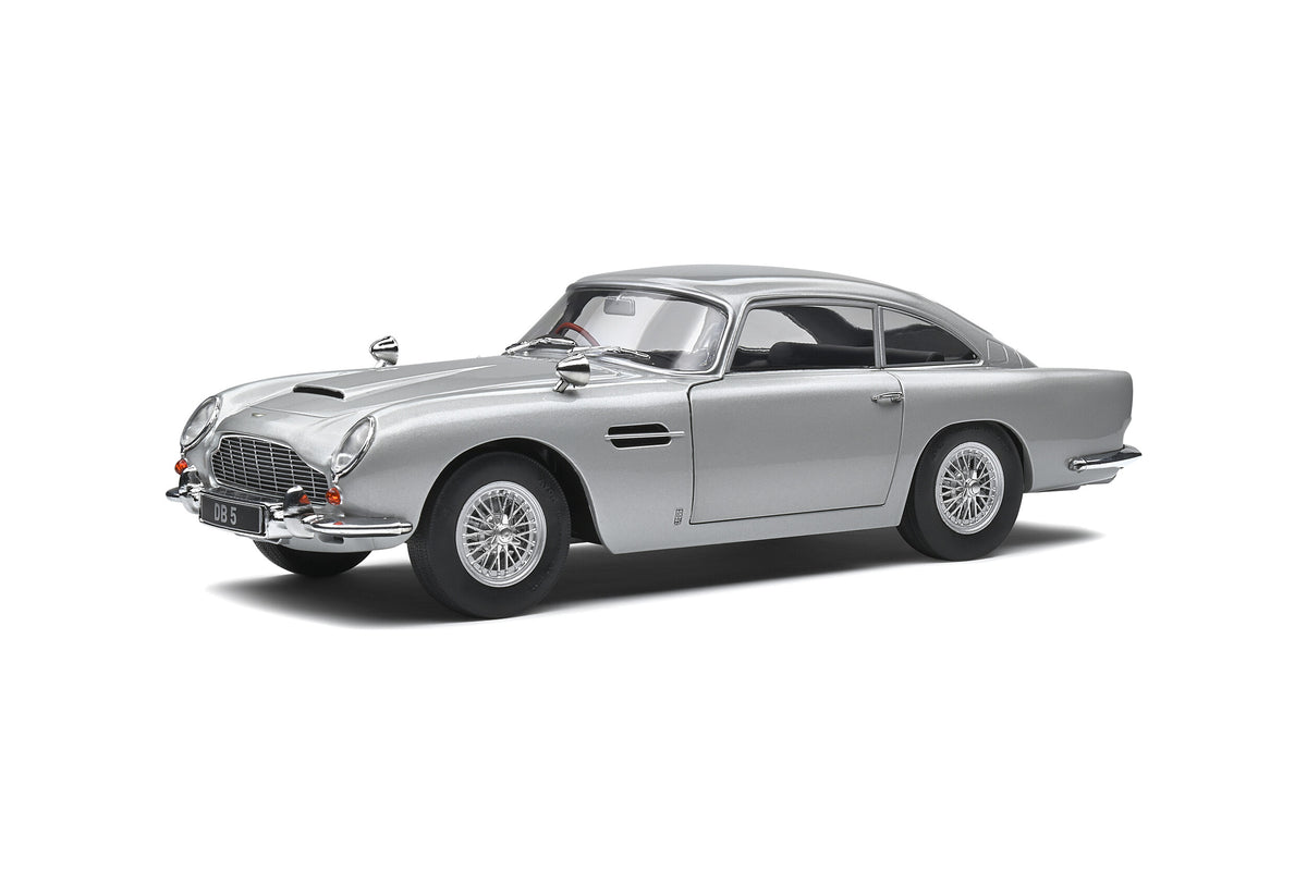 Solido 1:18 Aston Martin DB5 Silver Birch 1964 (S1807101)