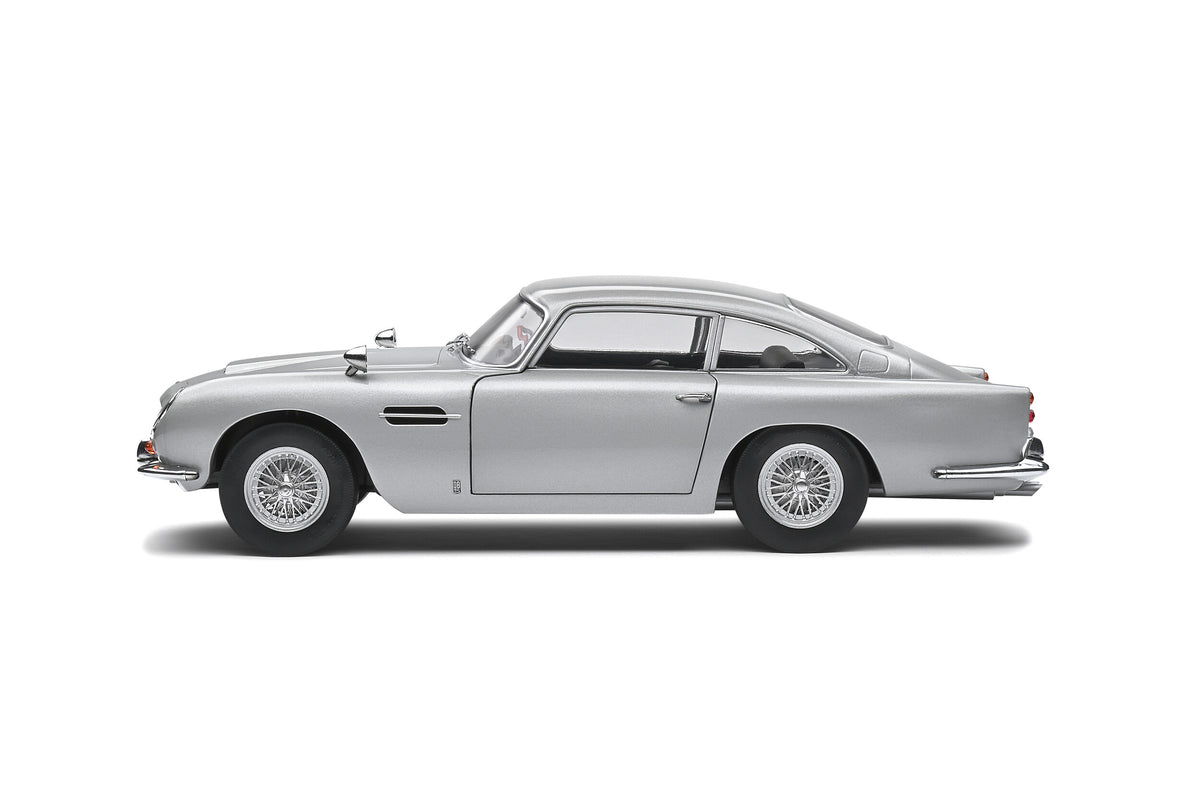 Solido 1:18 Aston Martin DB5 Silver Birch 1964 (S1807101)