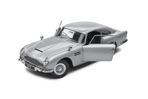 Solido 1:18 Aston Martin DB5 Silver Birch 1964 (S1807101)