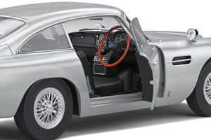 Solido 1:18 Aston Martin DB5 Silver Birch 1964 (S1807101)