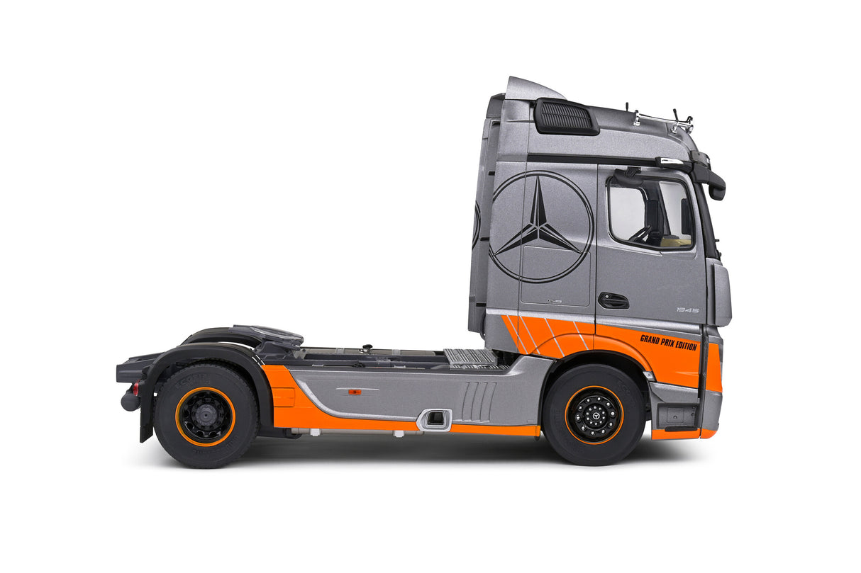 Solido 1:24 Mercedes-Benz Actros L Grand Prix Edition Silver 2019 + Remorque Frigo White 2023 (KIT-S2400202-S2400503)