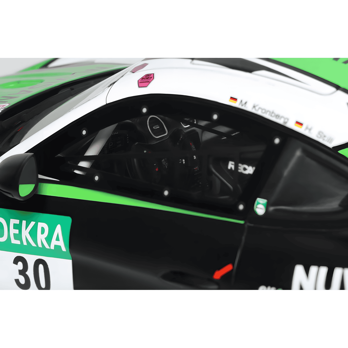 OTTOmobile 1:18 Porsche Cayman 718 GT4 RS Clubsport ADAC GT4 2023 (OT1193)