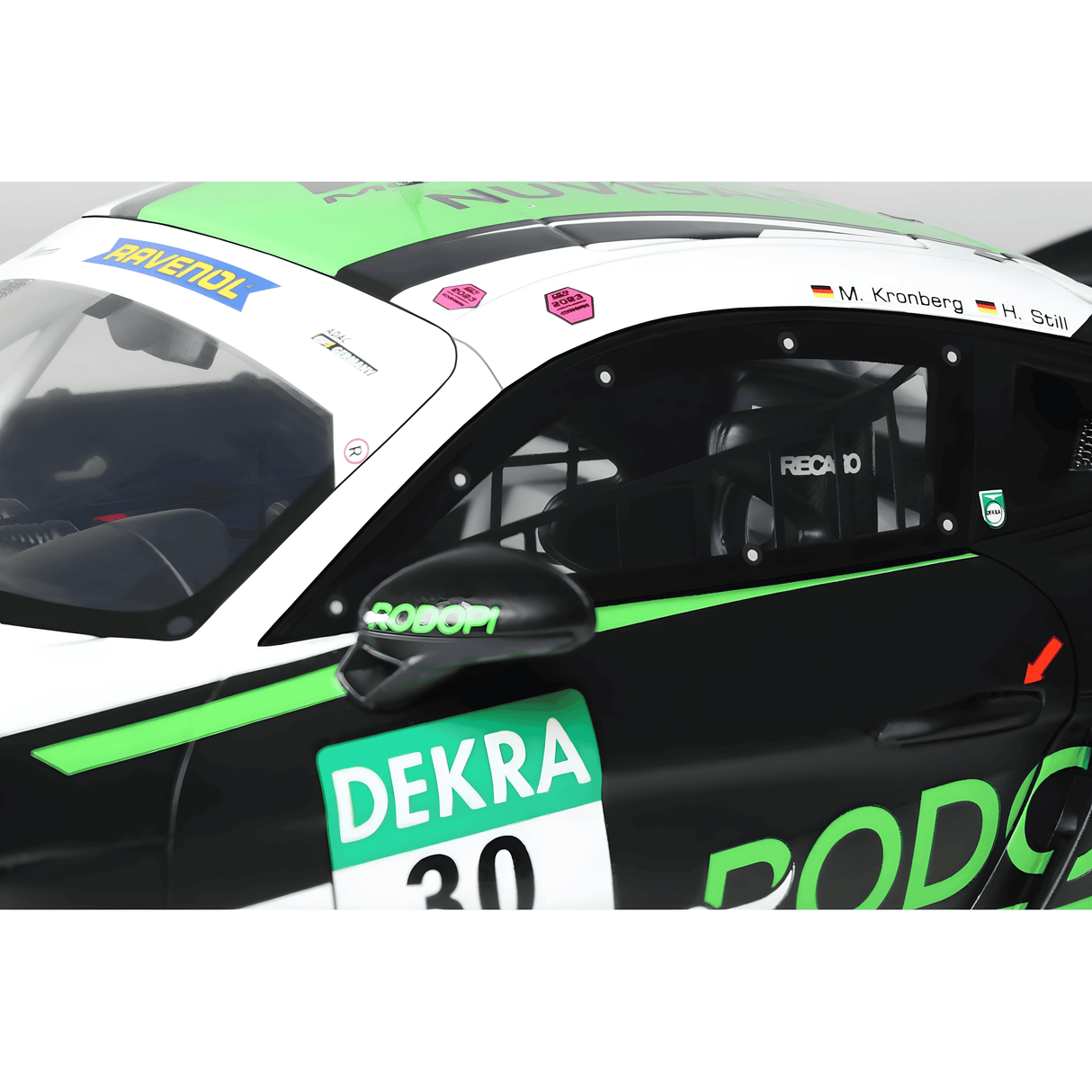 OTTOmobile 1:18 Porsche Cayman 718 GT4 RS Clubsport ADAC GT4 2023 (OT1193)