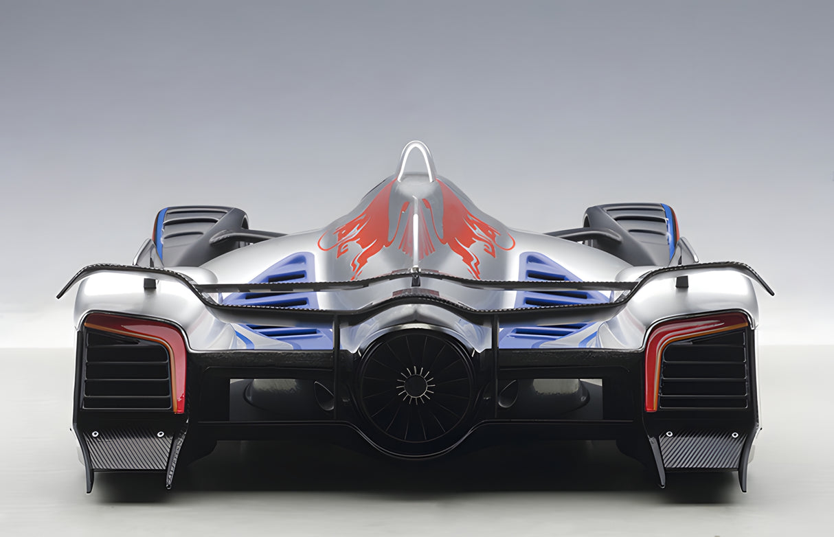 AUTOart 1:18 RED BULL X2014 FAN CAR, HYPER SILVER (18117)