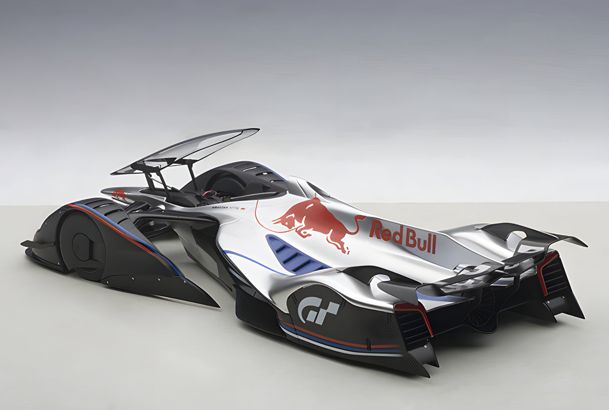 AUTOart 1:18 RED BULL X2014 FAN CAR, HYPER SILVER (18117)