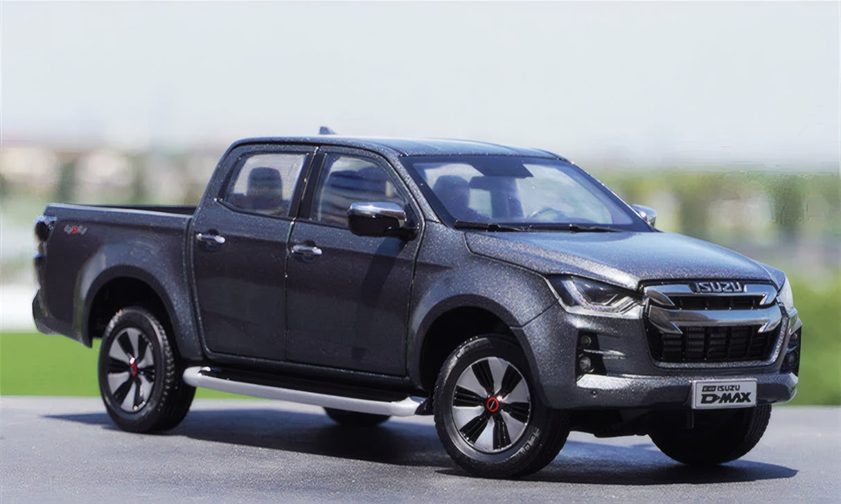 Isuzu ISUZU D-MAX 2023 1:18 Diecast Model (Dealer)