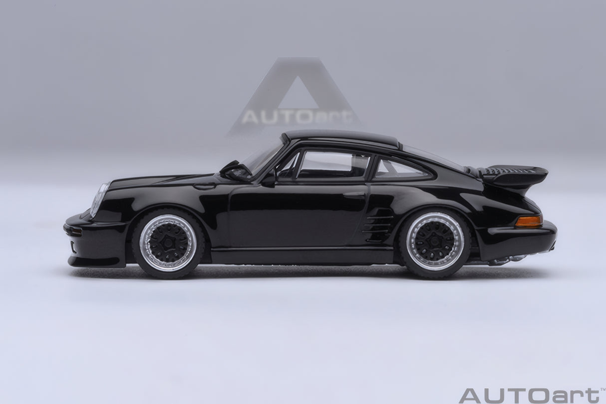 AUTOart 1:64 PORSCHE 911(930) TURBO WANGAN MIDNIGHT BLACKBIRD COMIC #1 VERSION (20636)