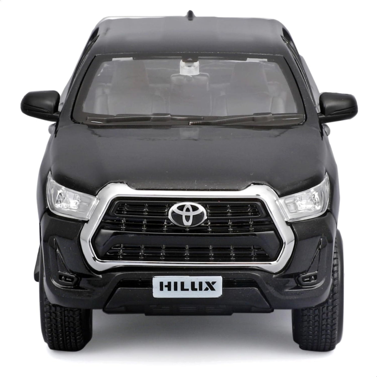 Maisto 1:27 Toyota Hilux Black Diecast 1:27 Scale Model (32920BK)