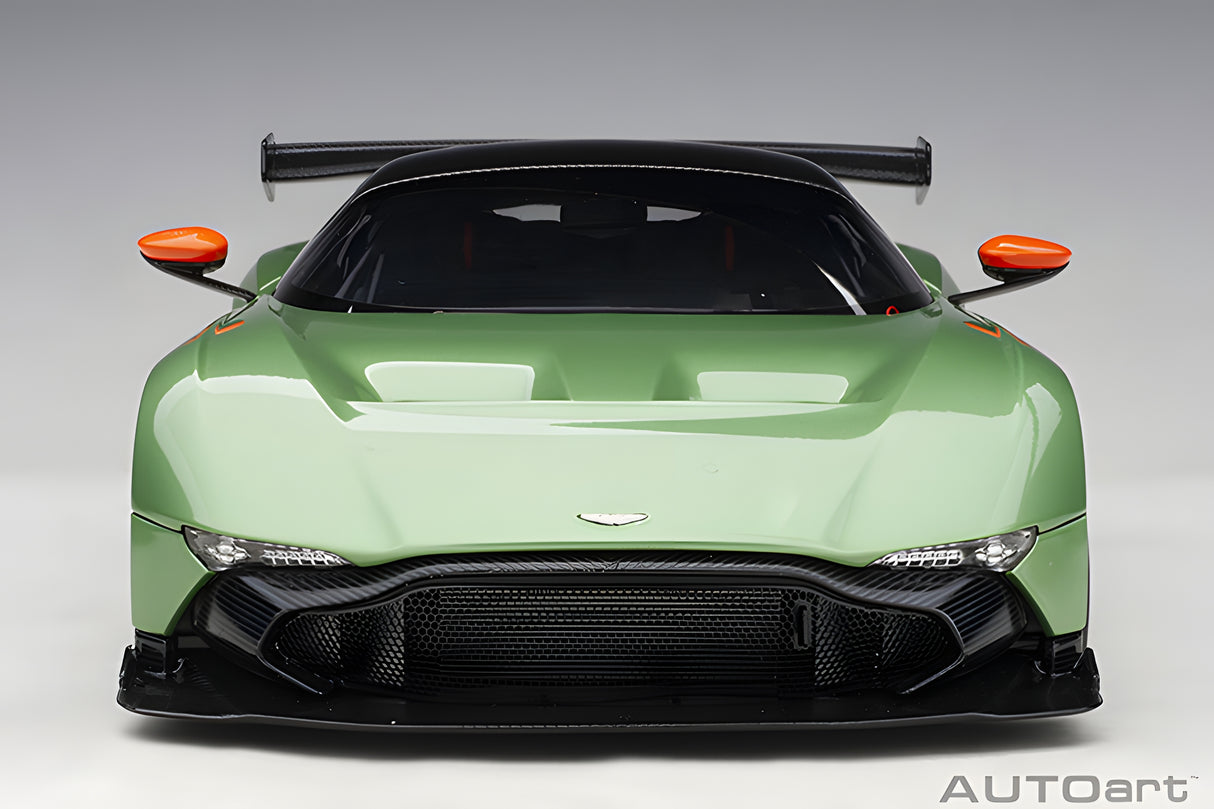 AUTOart 1:18 Aston Martin Vulcan, Apple Tree Green Metallic (70263)