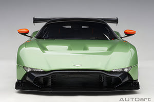 AUTOart 1:18 Aston Martin Vulcan, Apple Tree Green Metallic (70263)