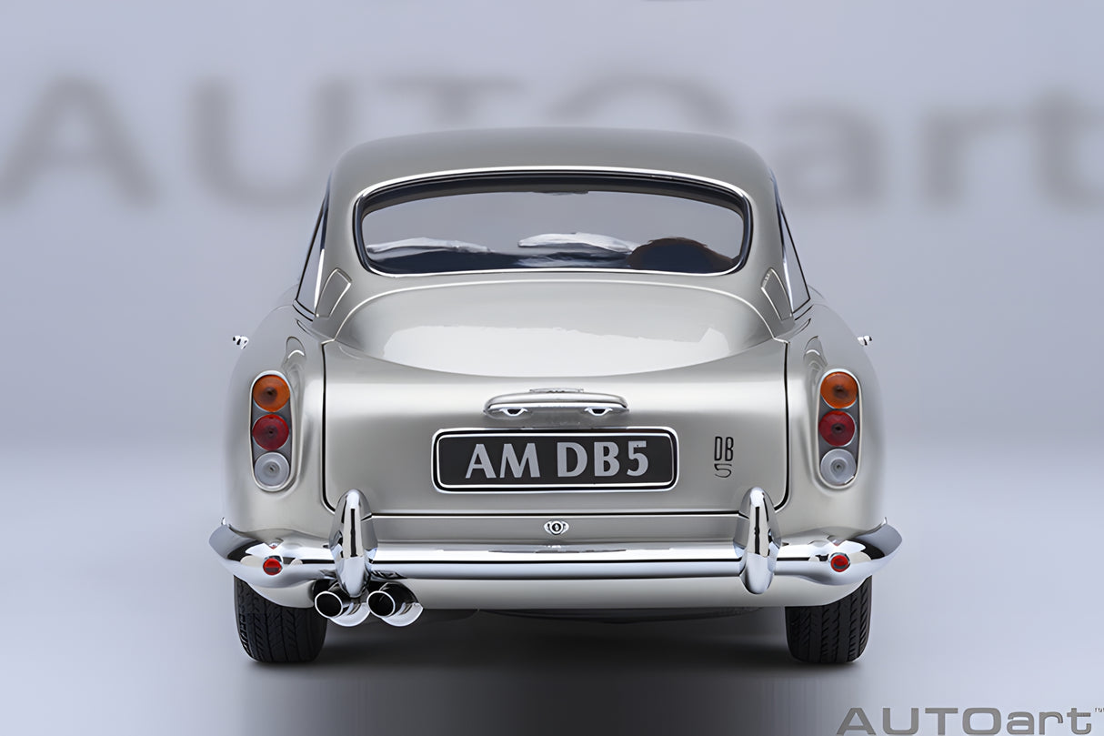 AUTOart 1:18 Aston Martin DB5, Birch Silver (70287)
