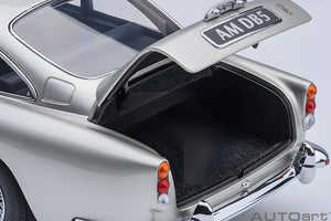 AUTOart 1:18 Aston Martin DB5, Birch Silver (70287)