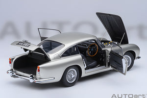 AUTOart 1:18 Aston Martin DB5, Birch Silver (70287)