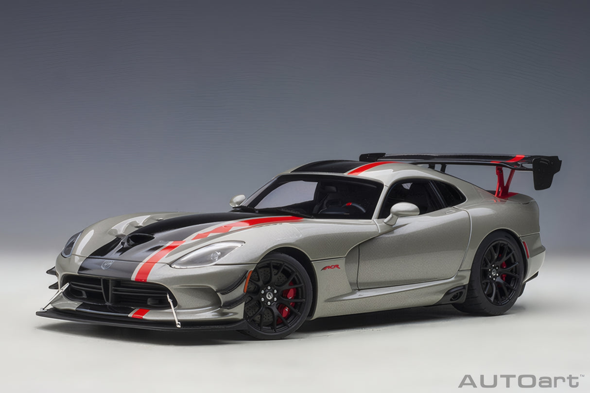 AUTOart 1:18 Dodge Viper GTS-R Commemorative Edition ACR 2017, Bullet Silver Metallic w/Black Stripes (71733)