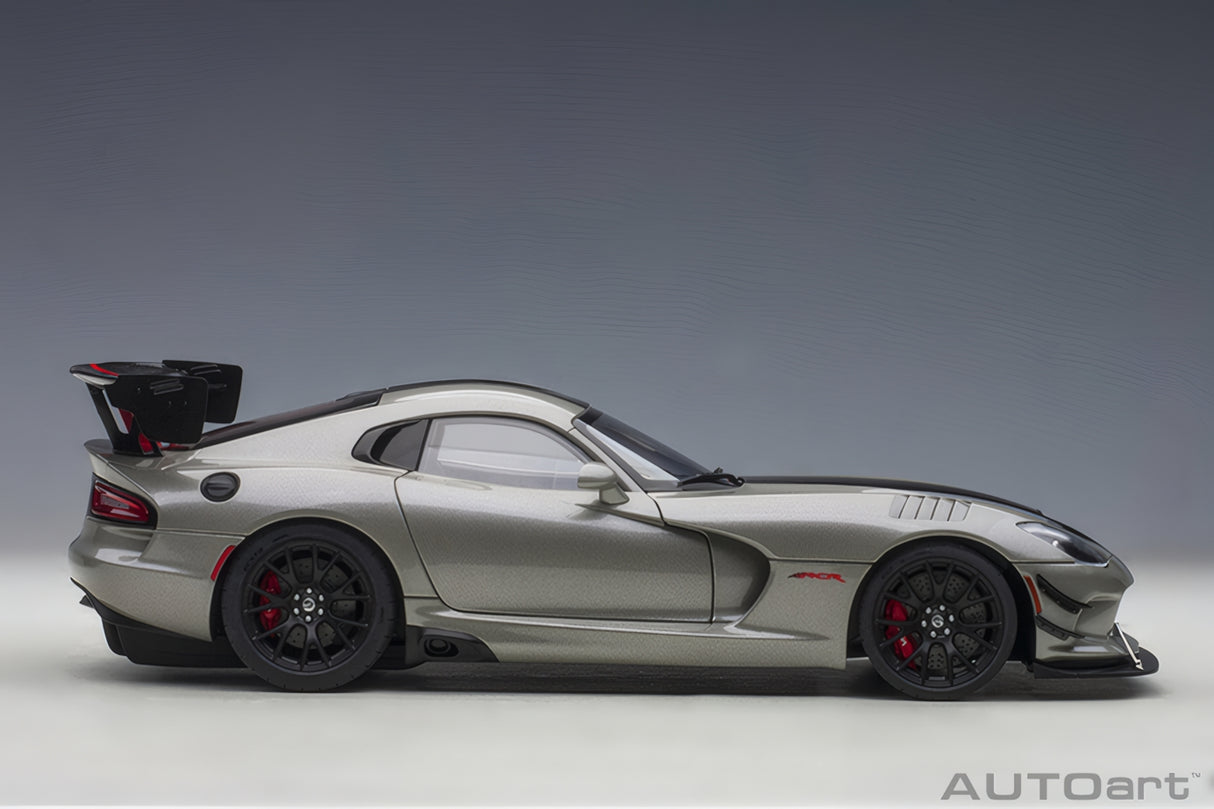 AUTOart 1:18 Dodge Viper GTS-R Commemorative Edition ACR 2017, Bullet Silver Metallic w/Black Stripes (71733)