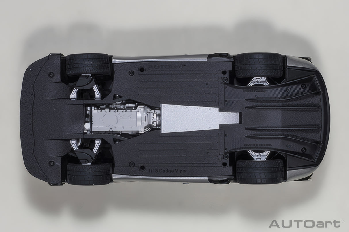 AUTOart 1:18 Dodge Viper GTS-R Commemorative Edition ACR 2017, Bullet Silver Metallic w/Black Stripes (71733)